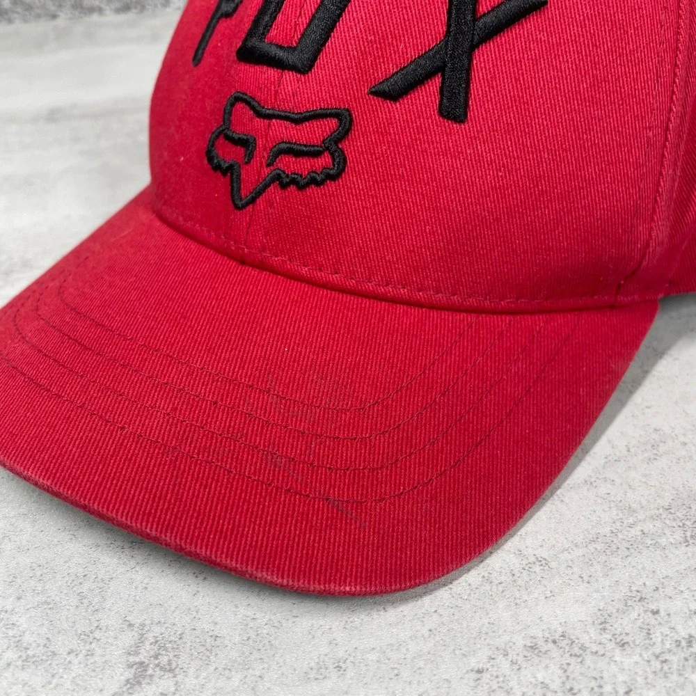 Fox hat has